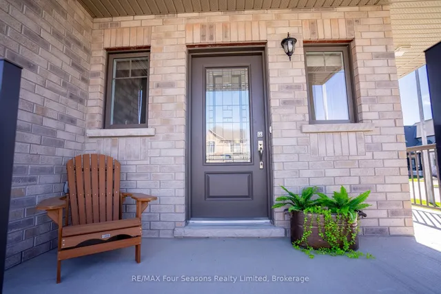 33 Kerr St, Collingwood 2