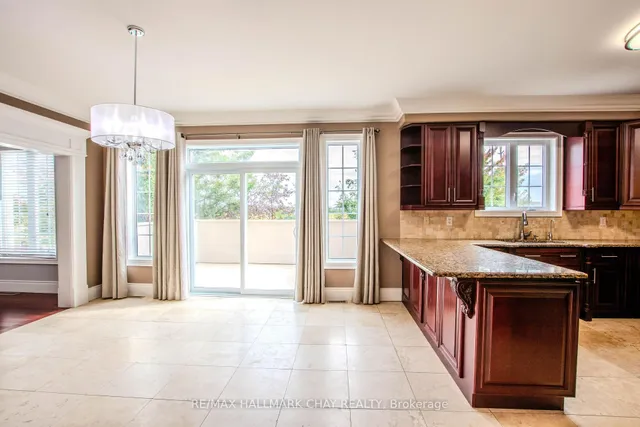 104 Succession Cres, Barrie 3