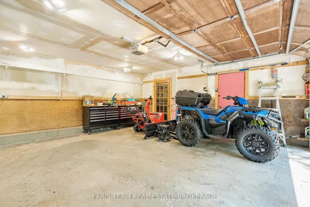 15 Scottdale Dr, Oro-Medonte 4