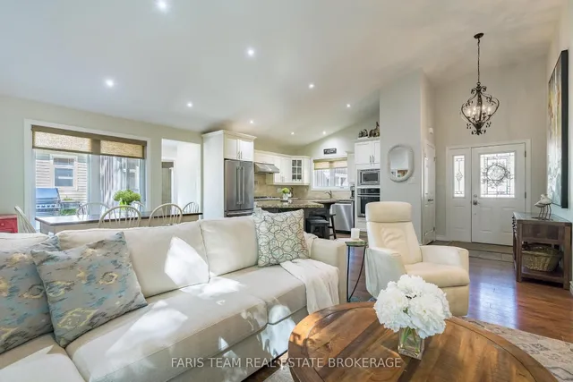 15 Rosemary Rd, Tiny 3