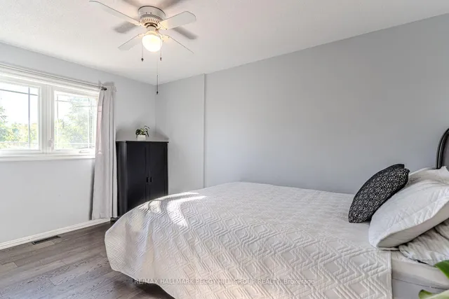 17 Bruce Cres, Barrie 5