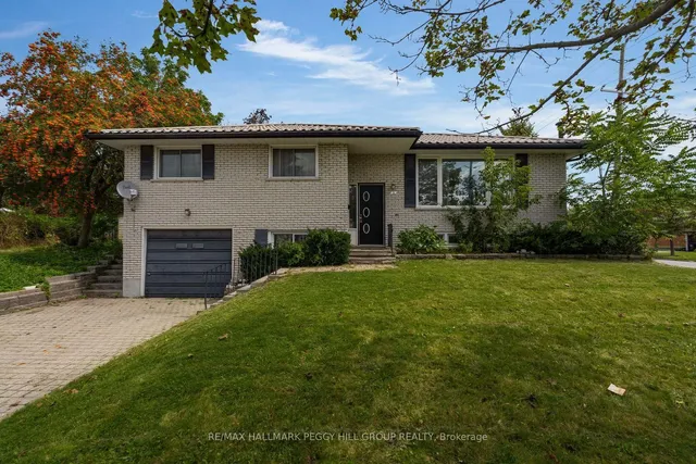 3 Blue Mound Dr, Barrie 3