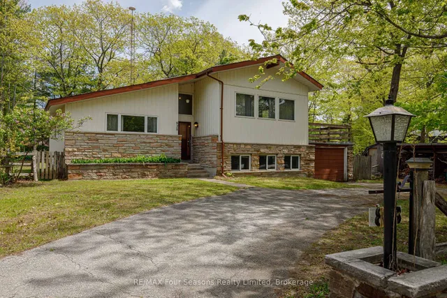 828 Oxbow Park Dr, Wasaga Beach 3