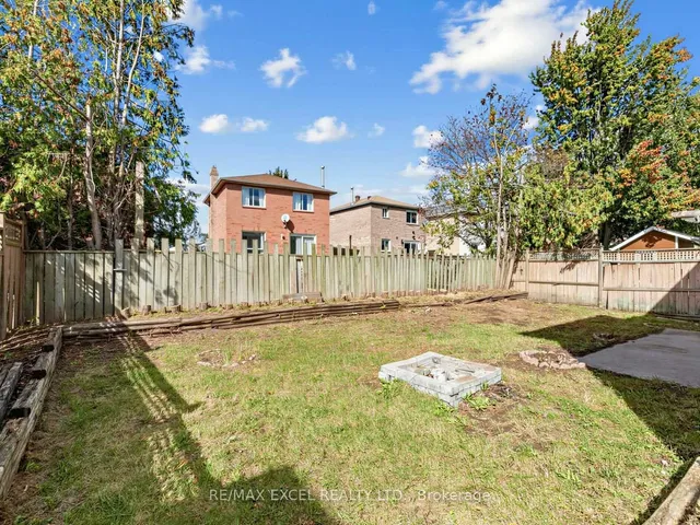 396 Cundles Rd, Barrie 3