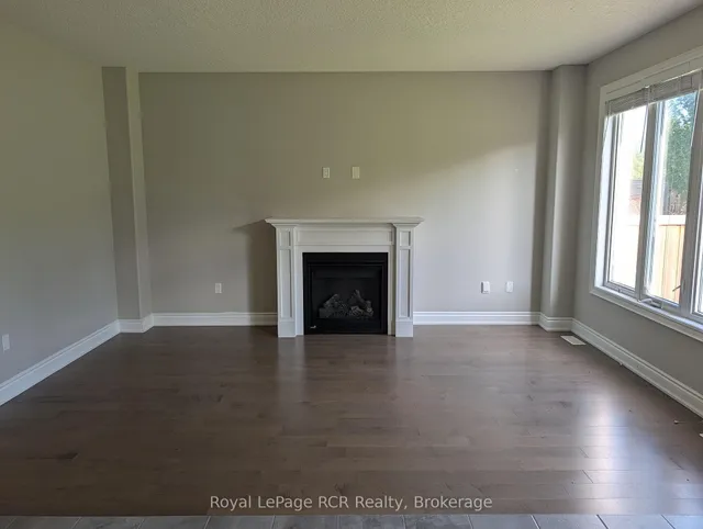89 Lockerbie Cres, Collingwood 3