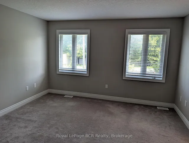 89 Lockerbie Cres, Collingwood 4