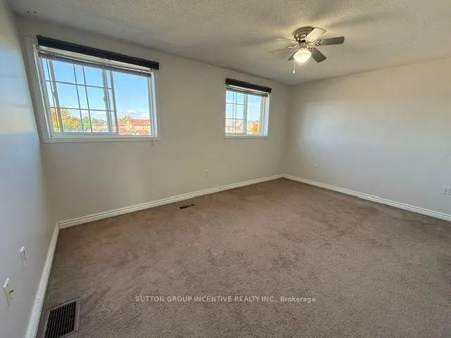 28 Weymouth Rd, Barrie 2