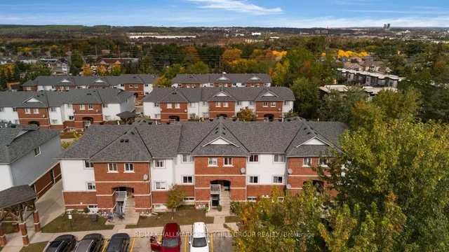 245 Ferndale Dr #58, Barrie 2