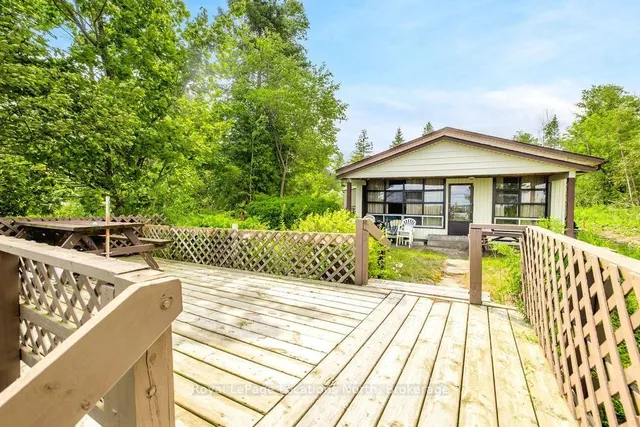 1864 Shore Lane, Wasaga Beach 3