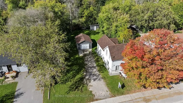 132 Queen St, Springwater 2