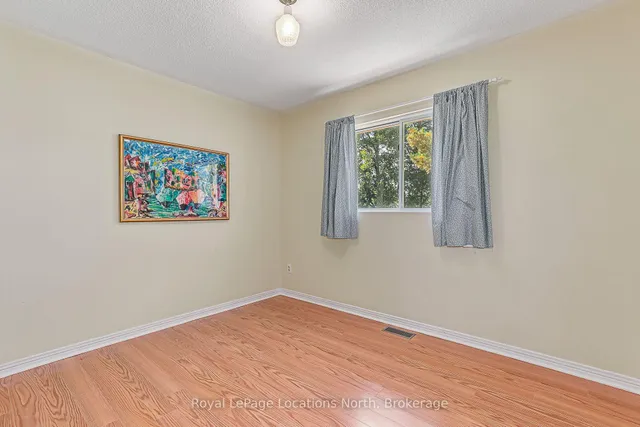 162 Christopher Ave, Wasaga Beach 4