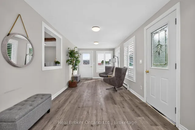 320 Lafontaine Rd, Tiny 3