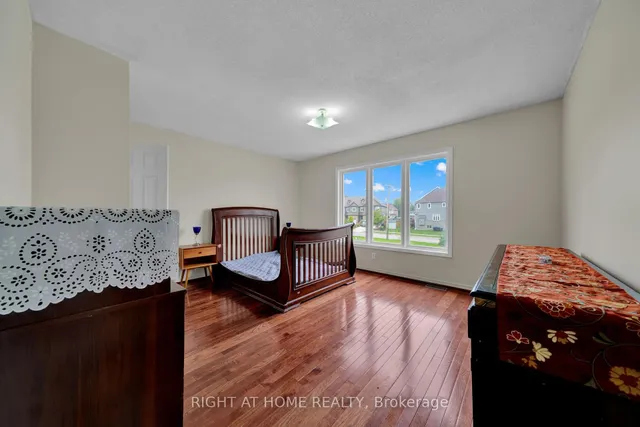 138 45th St, Wasaga Beach 5
