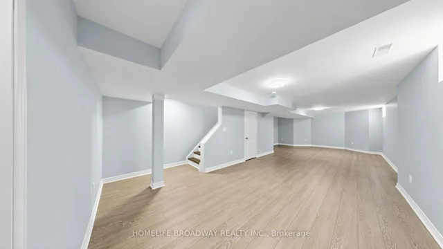 145 Livingstone St, Barrie 2