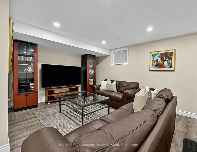 2 Shipyard Lane, Collingwood 5