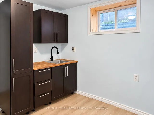 872 Dominion Ave, Midland 3