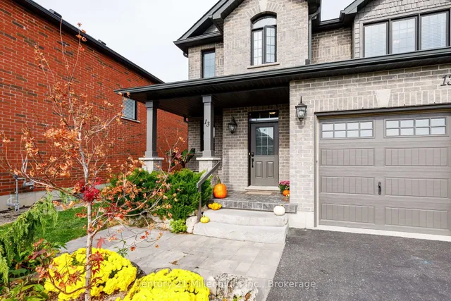 13 Gilpin Cres, Collingwood 4