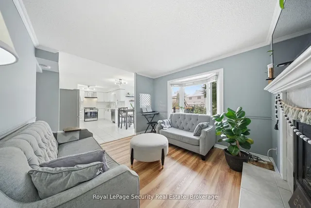 122 Browning Tr, Barrie 3