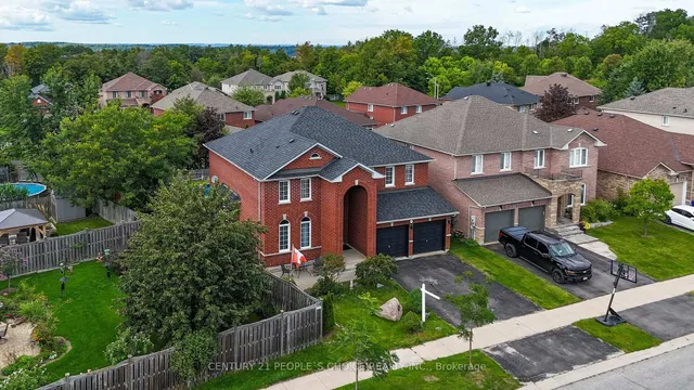 4 IMPERIAL CROWN Lane, Barrie 3