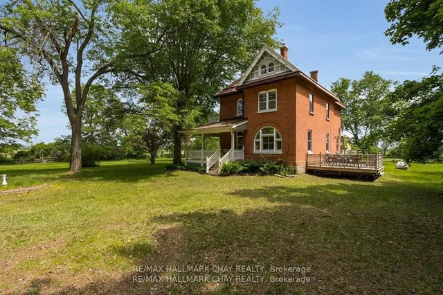 1407 Flos 8 Rd, Springwater 2