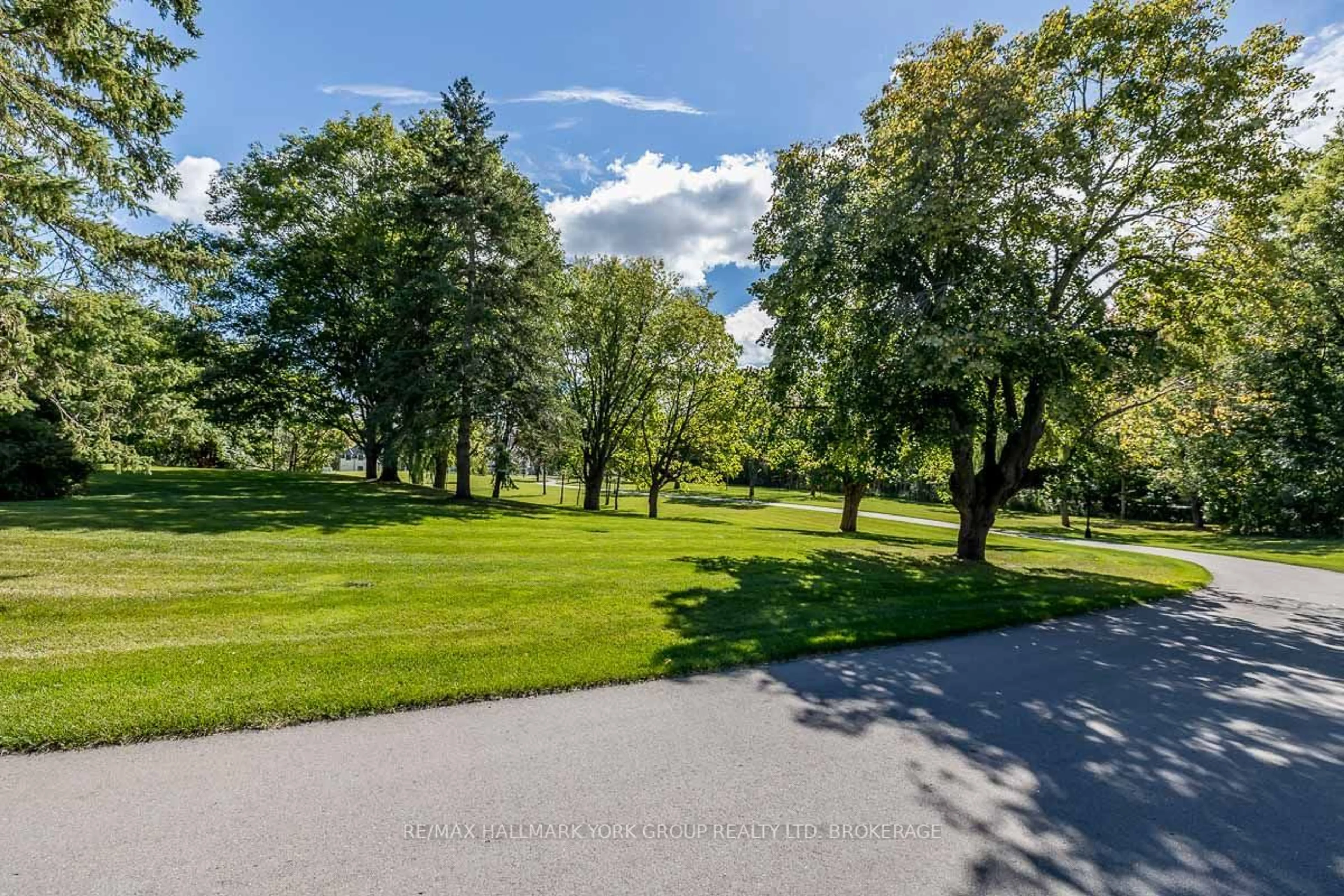 A pic from exterior of the house or condo, the fenced backyard for 1775 Ridge Rd, Oro-Medonte Ontario L0L 2L0