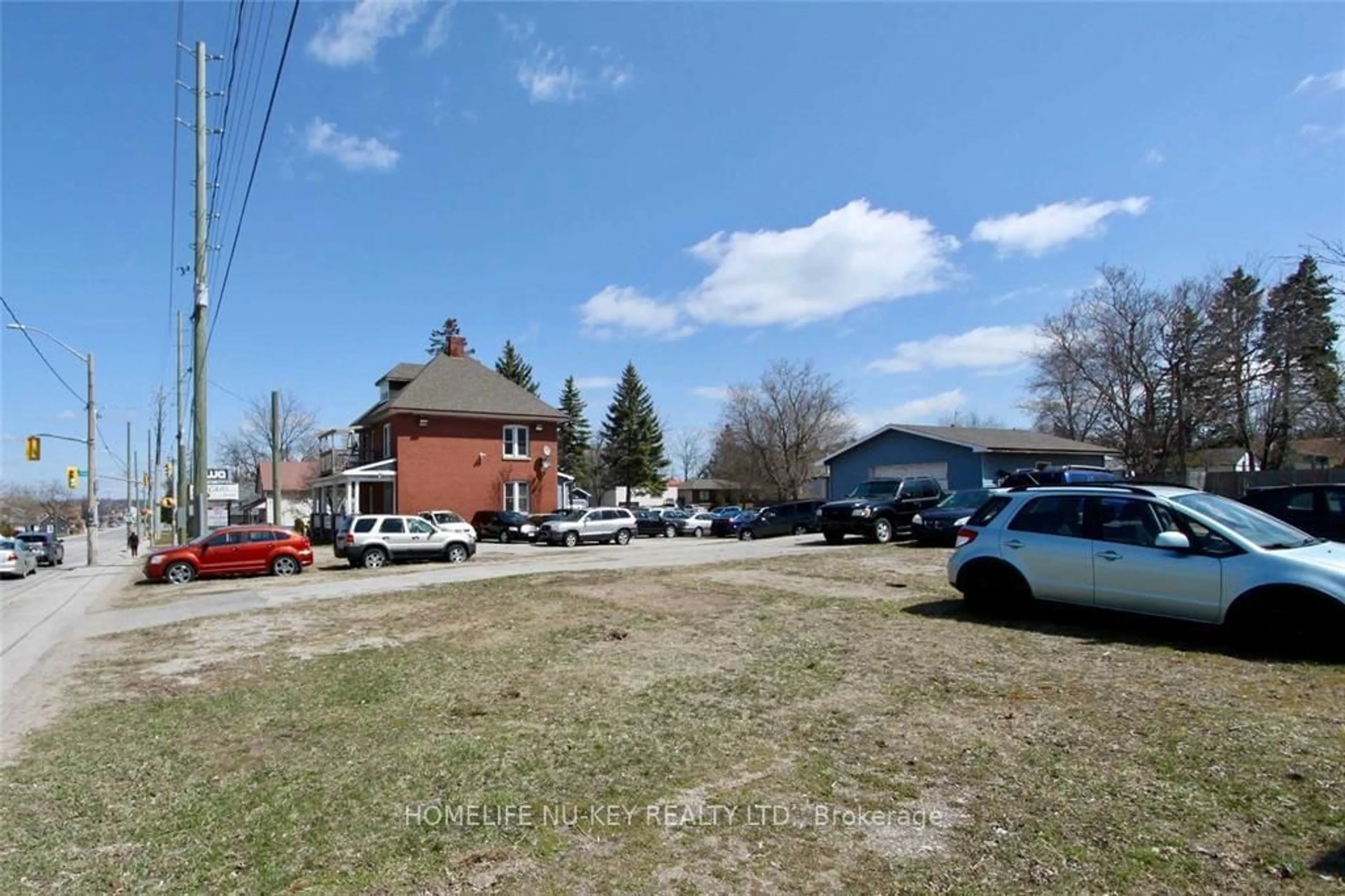 Street view for 150 Essa Rd, Barrie Ontario L4N 3L1