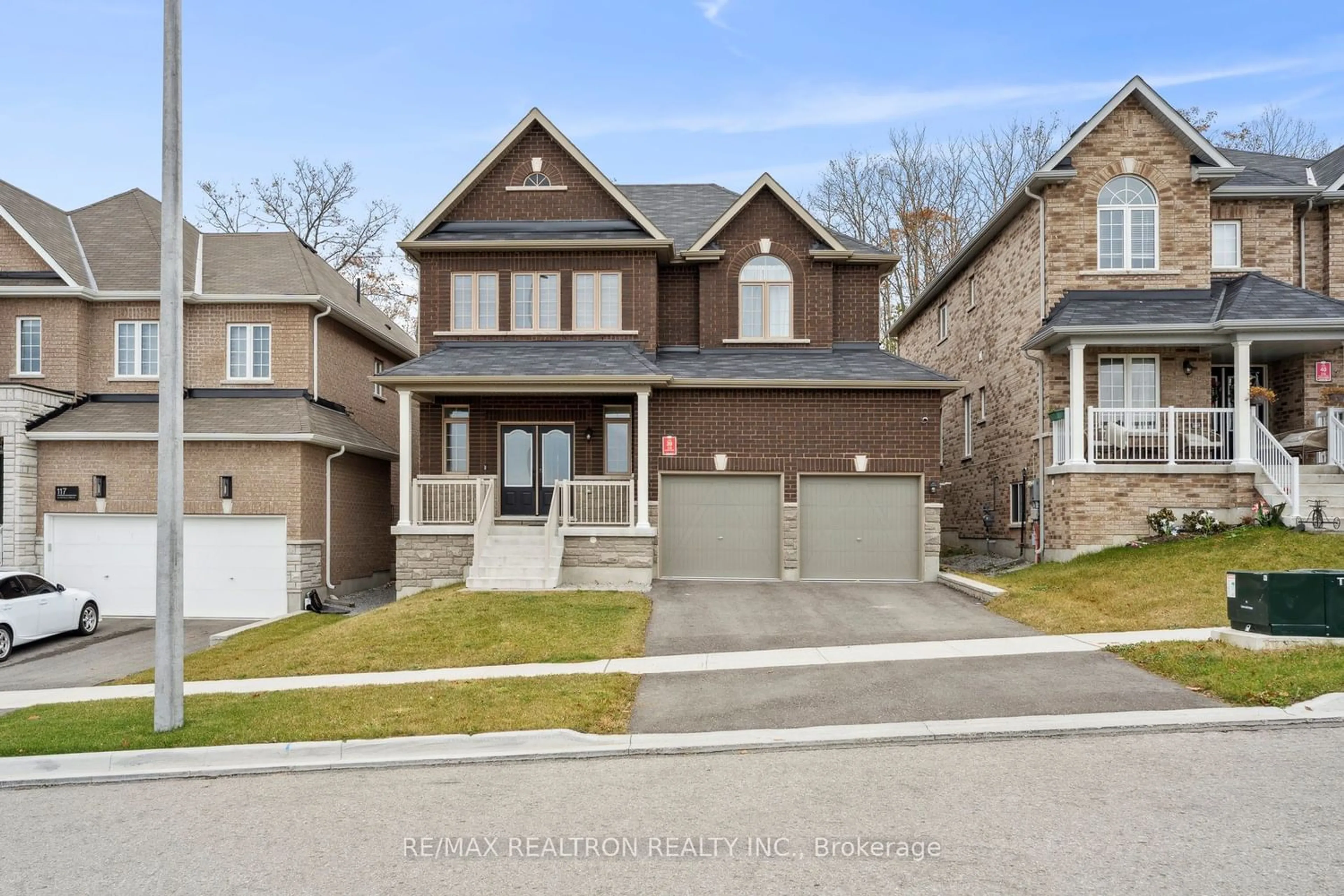 Frontside or backside of a home for 115 Muirfield Dr, Barrie Ontario L4N 6K7