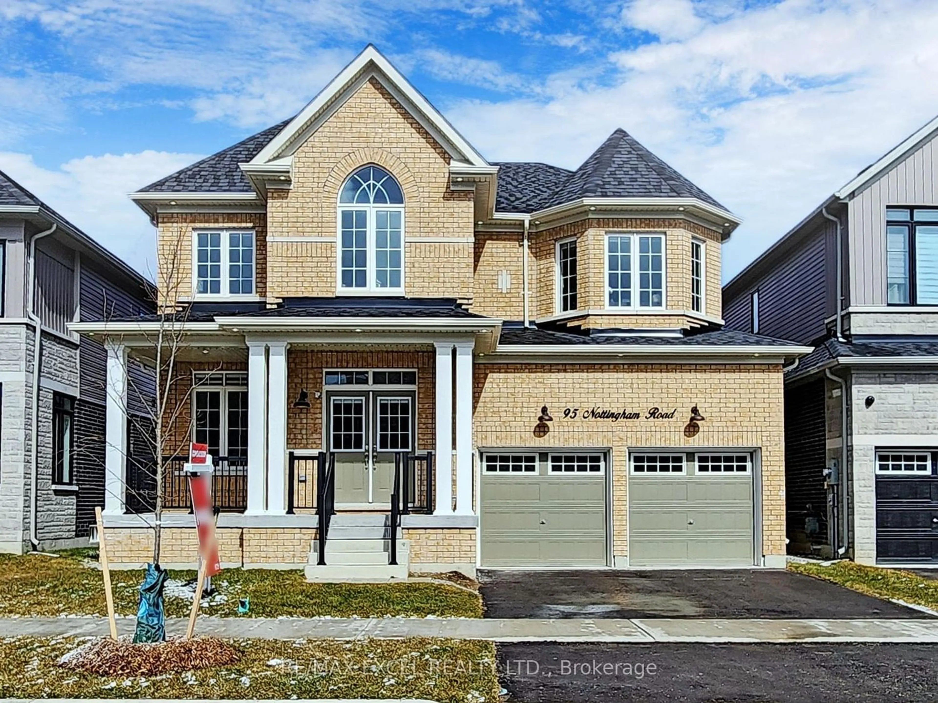 Home with brick exterior material for 95 Nottingham Rd, Barrie Ontario L9J 0L3