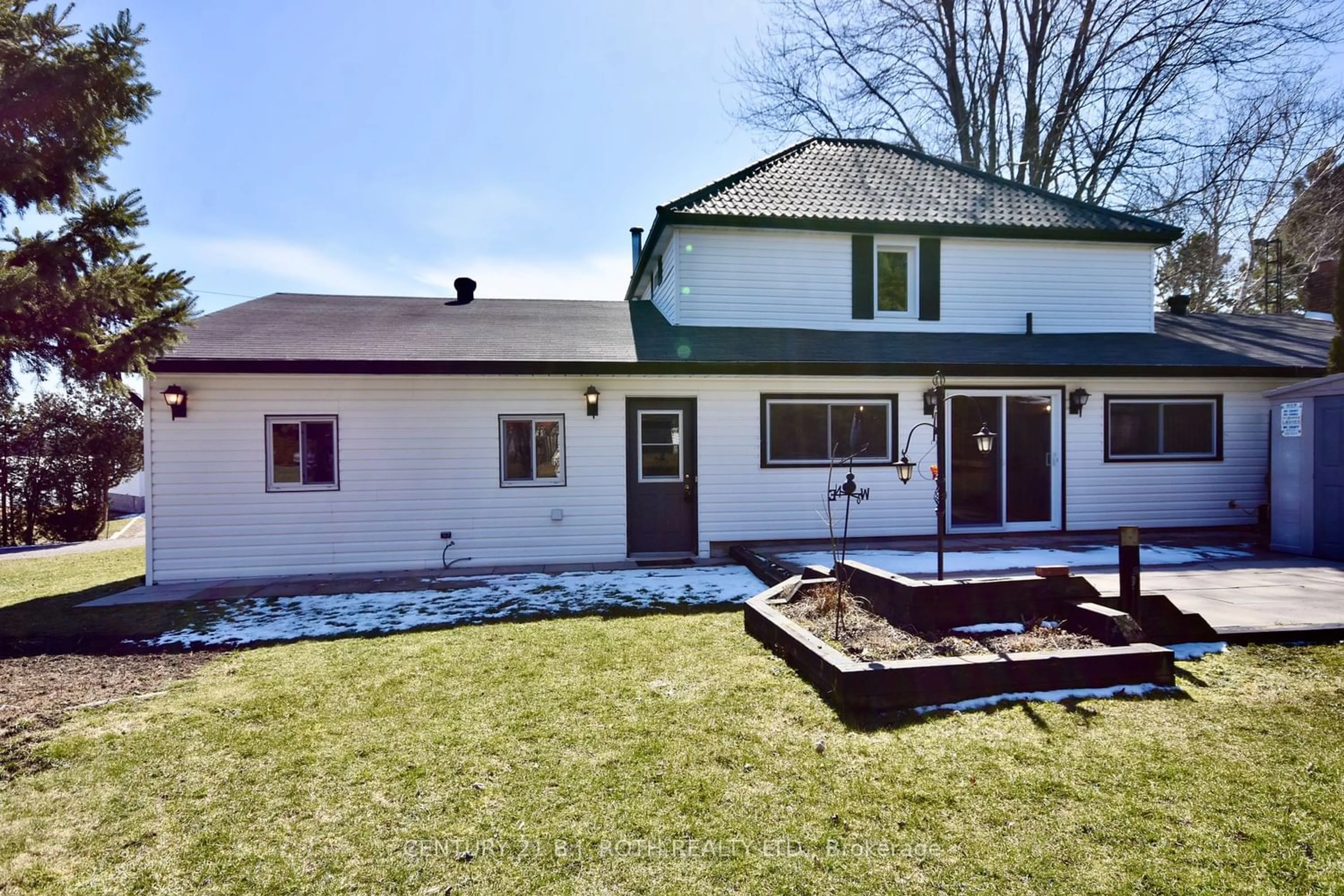 Frontside or backside of a home for 4146 Fountain Dr, Ramara Ontario L3V 0N5