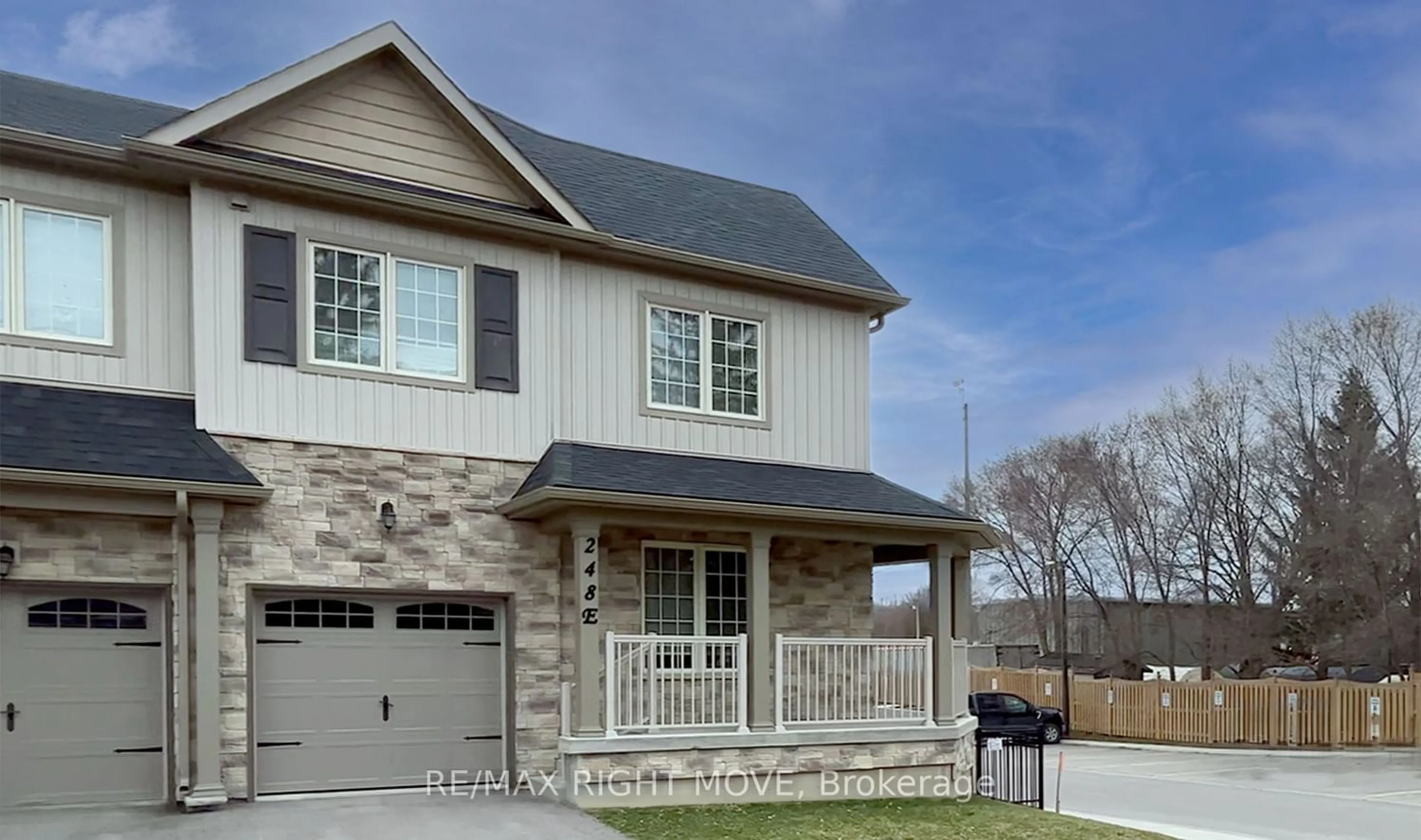Home with brick exterior material for 248 James St, Orillia Ontario L3V 8K9
