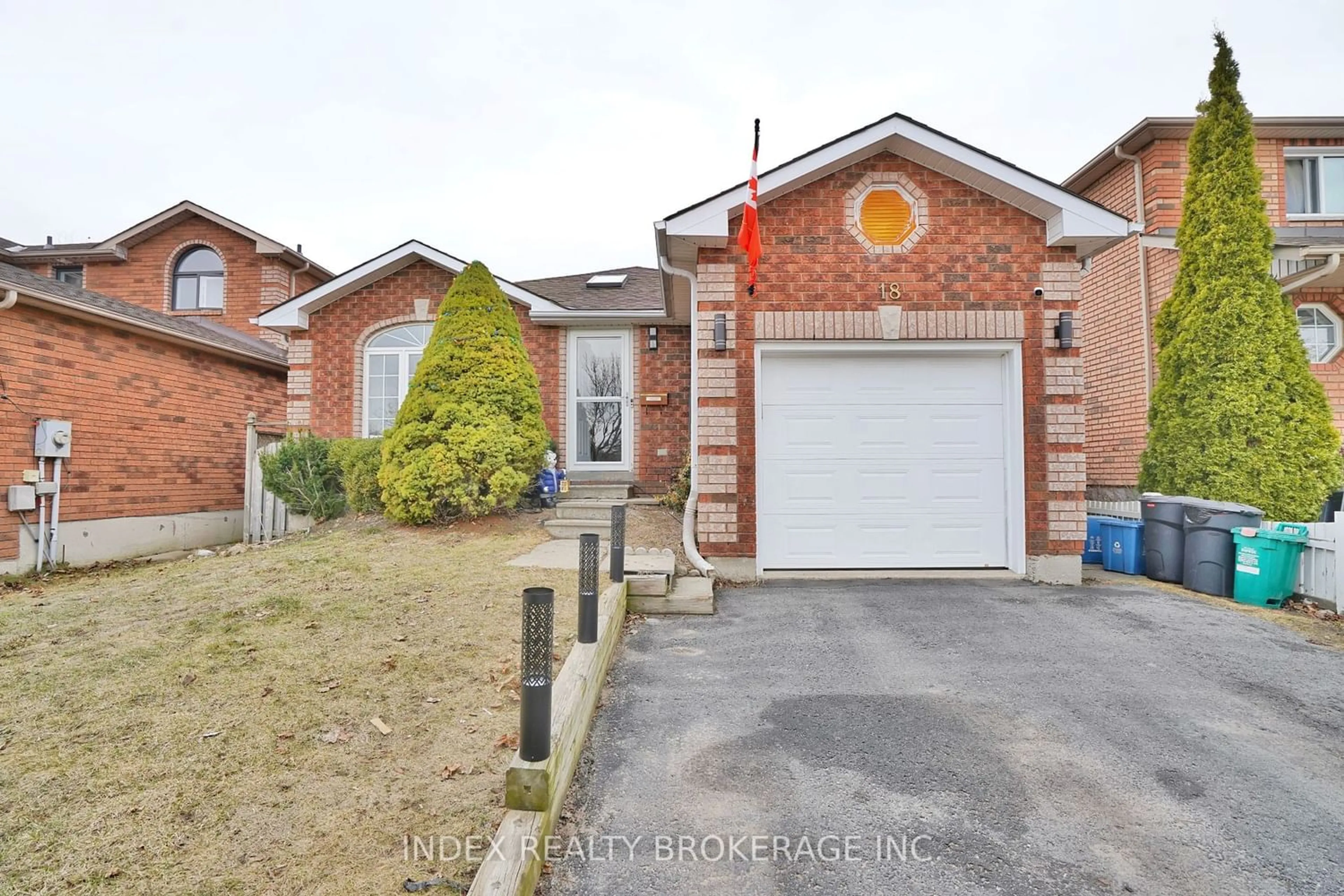 Frontside or backside of a home for 18 Girdwood Dr, Barrie Ontario L4N 8R2