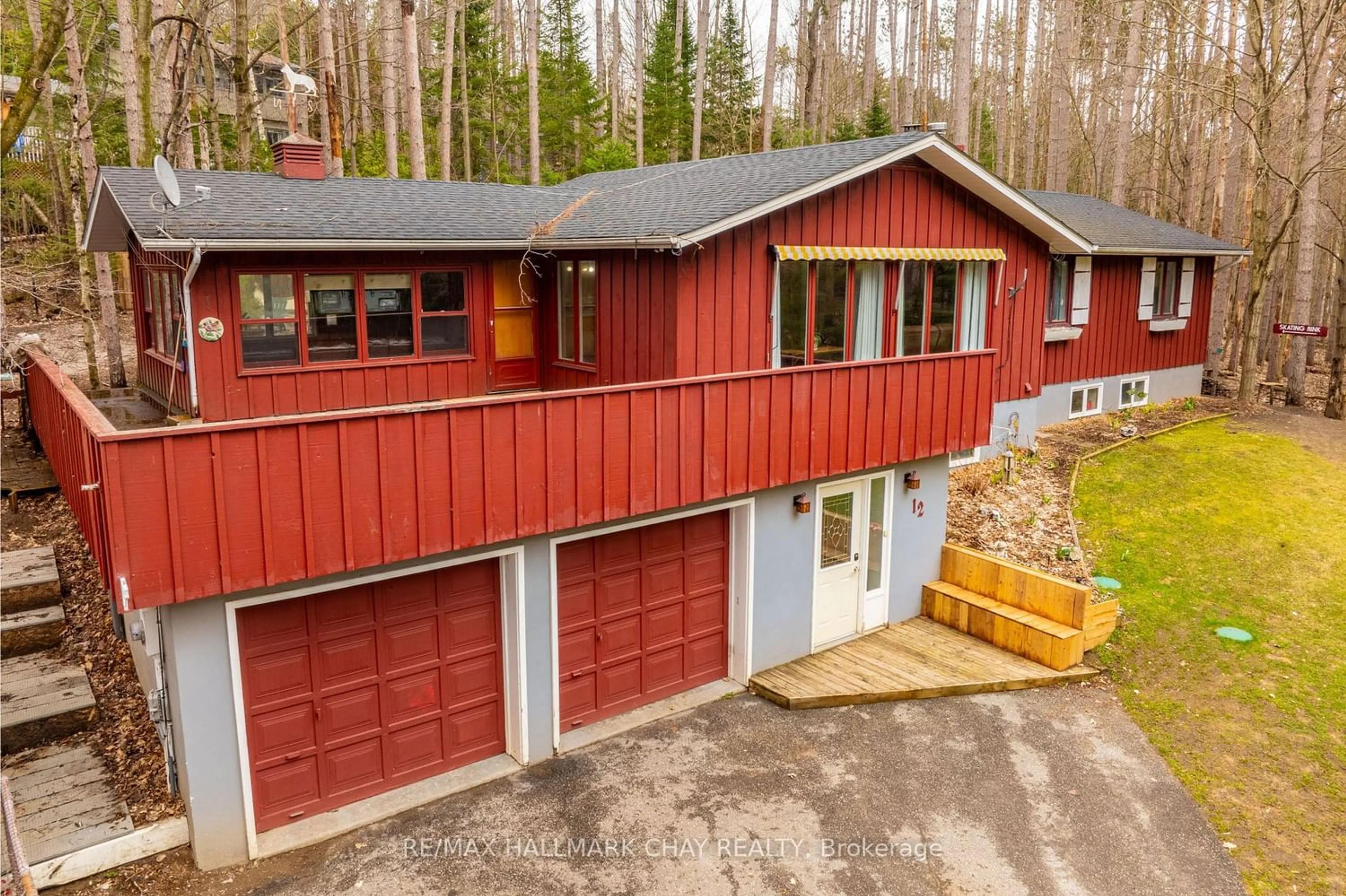 Frontside or backside of a home for 12 Pine Ridge Tr, Oro-Medonte Ontario L4M 4Y8