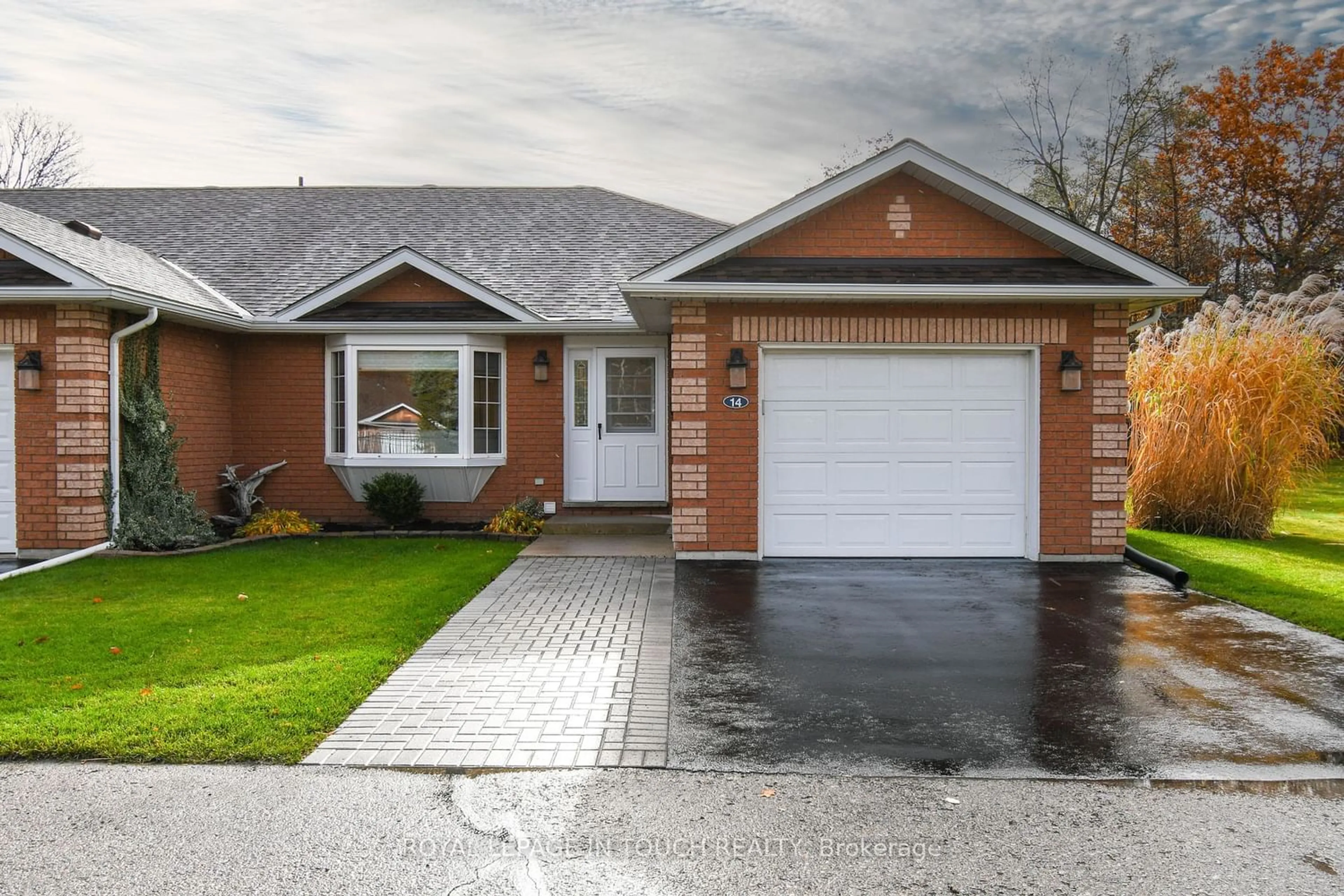 Home with brick exterior material for 90 Burke St #14, Penetanguishene Ontario L9M 2H2