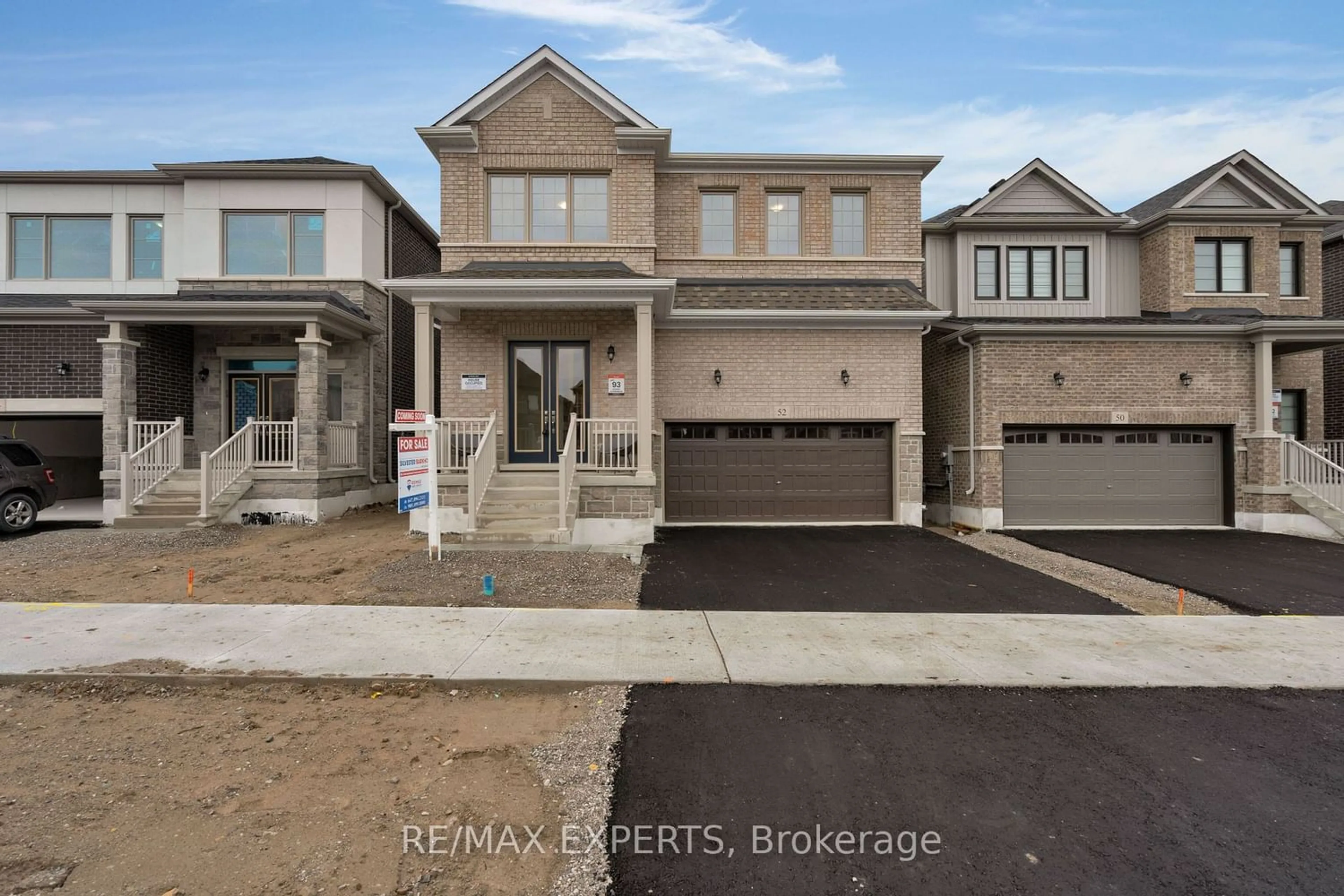 Frontside or backside of a home for 52 Shepherd Dr, Barrie Ontario L9J 0P3