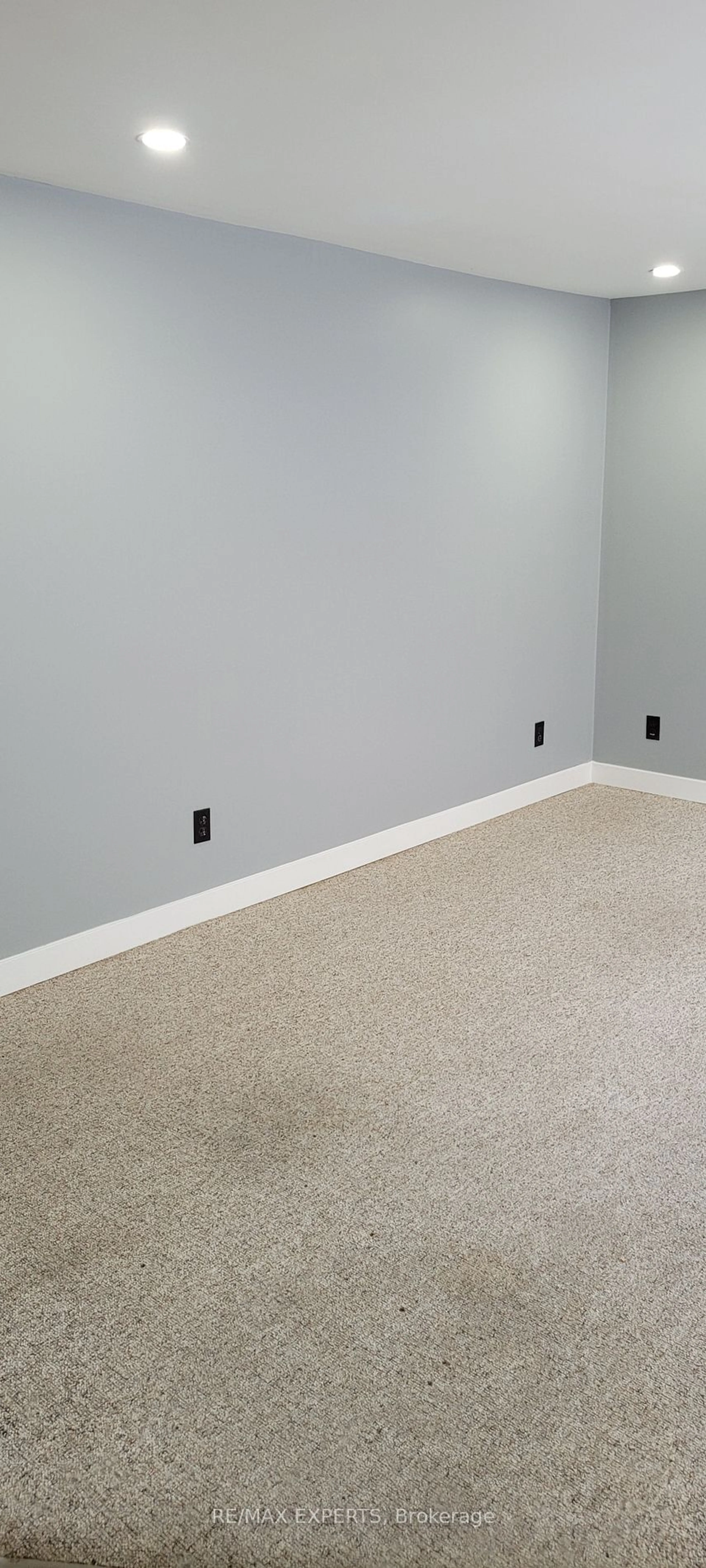 A pic of a room for 62 West St, Orillia Ontario L3V 5G4