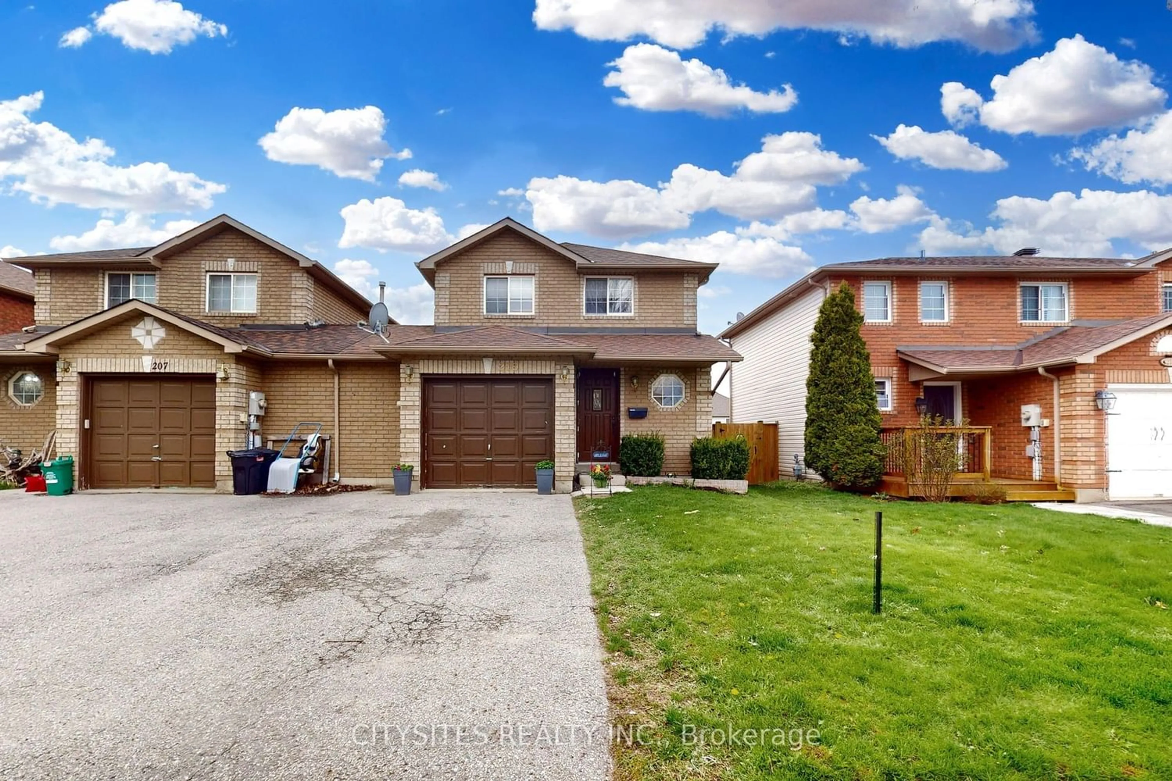 Frontside or backside of a home for 209 Nathan Cres, Barrie Ontario L4N 0S4