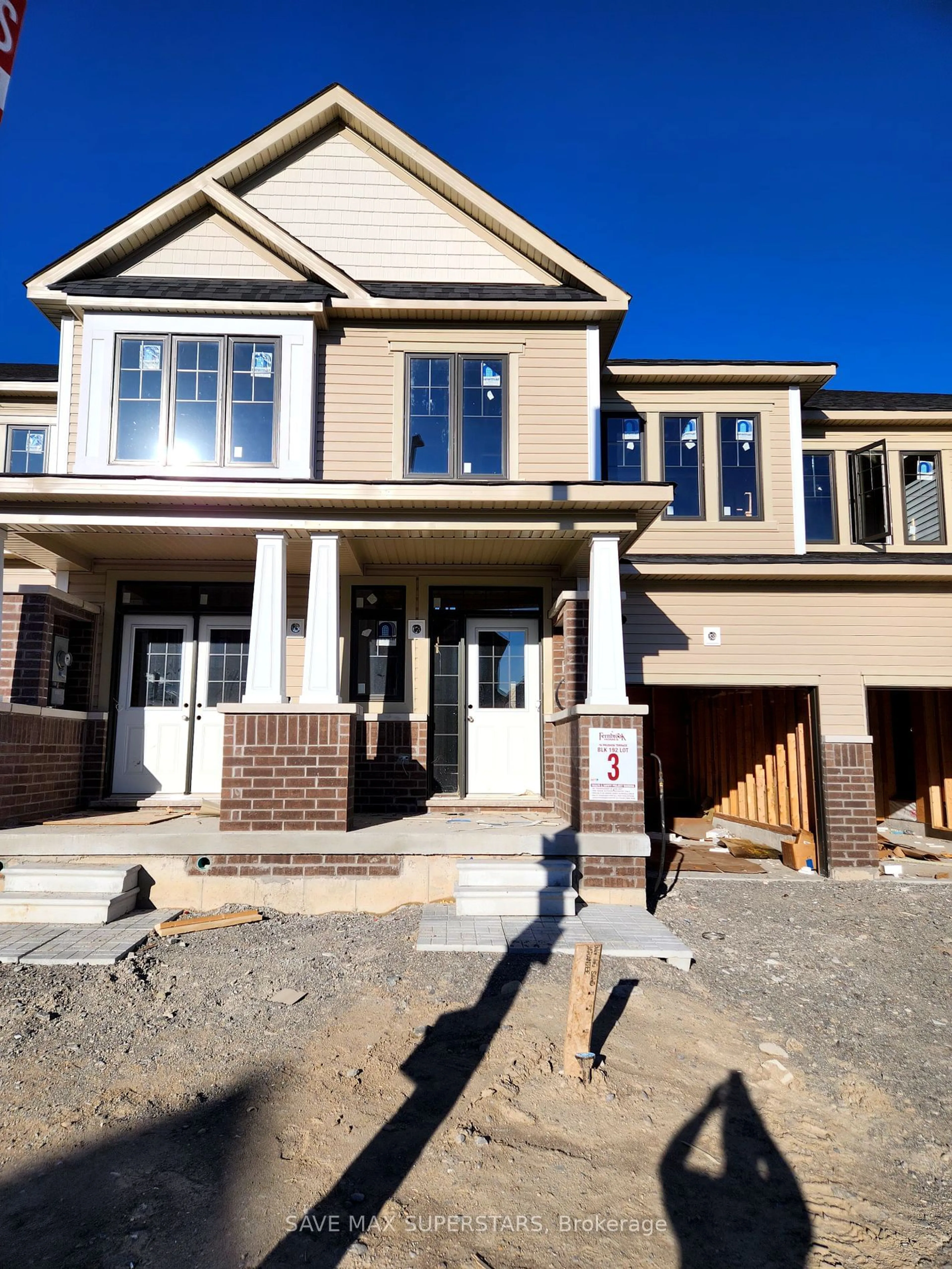 Home with brick exterior material for 16 Prudhoe Terr, Barrie Ontario L9S 2Z8