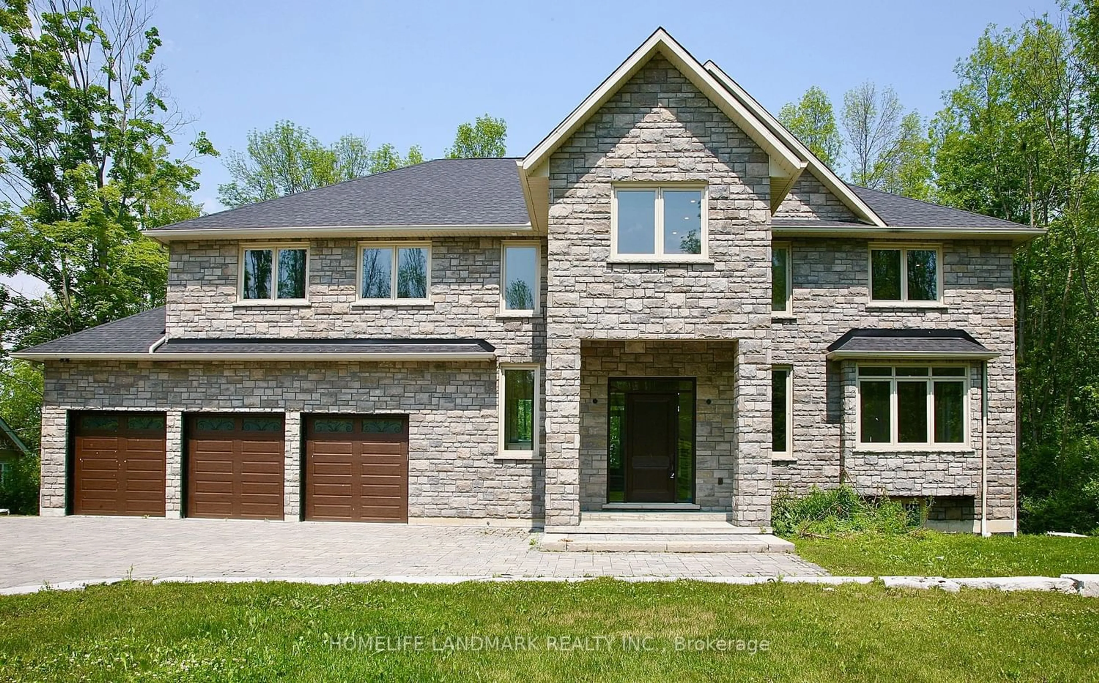 Home with brick exterior material for 11 Warbler Way, Oro-Medonte Ontario L3V 6H1