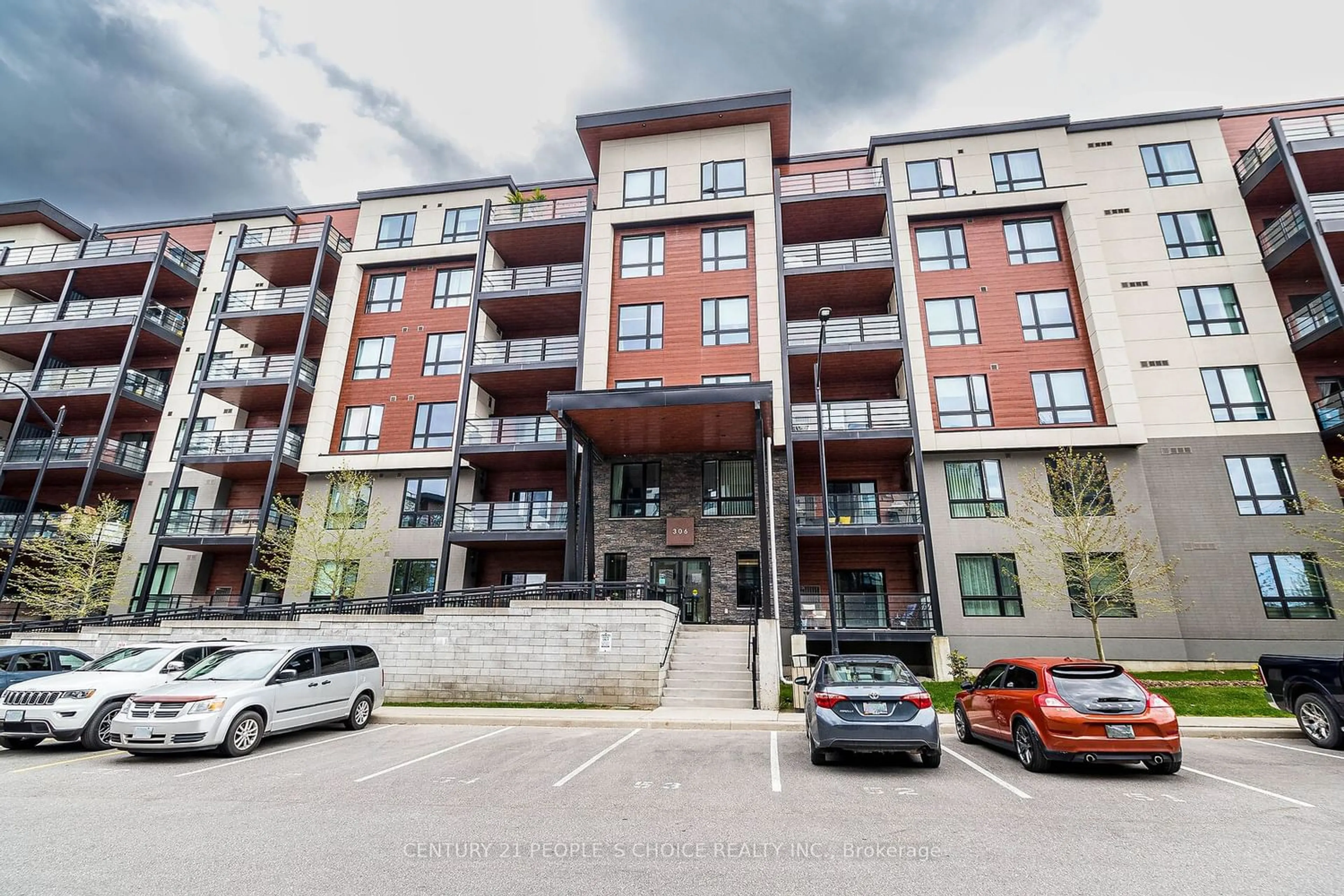 A pic from exterior of the house or condo for 306 Essa Rd #511, Barrie Ontario L9J 0H5