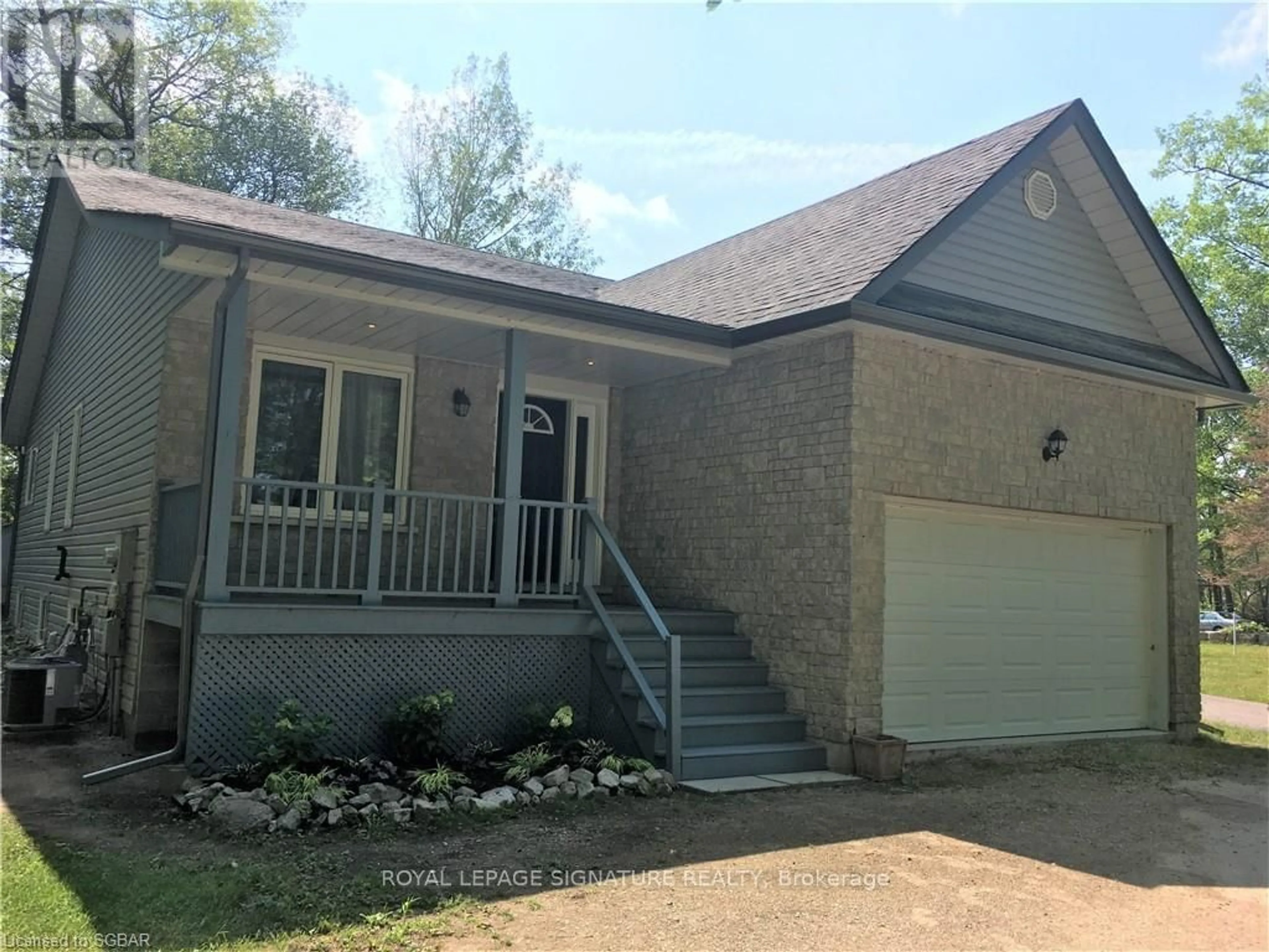 Frontside or backside of a home for 1463 River Rd, Wasaga Beach Ontario L9Z 2W5