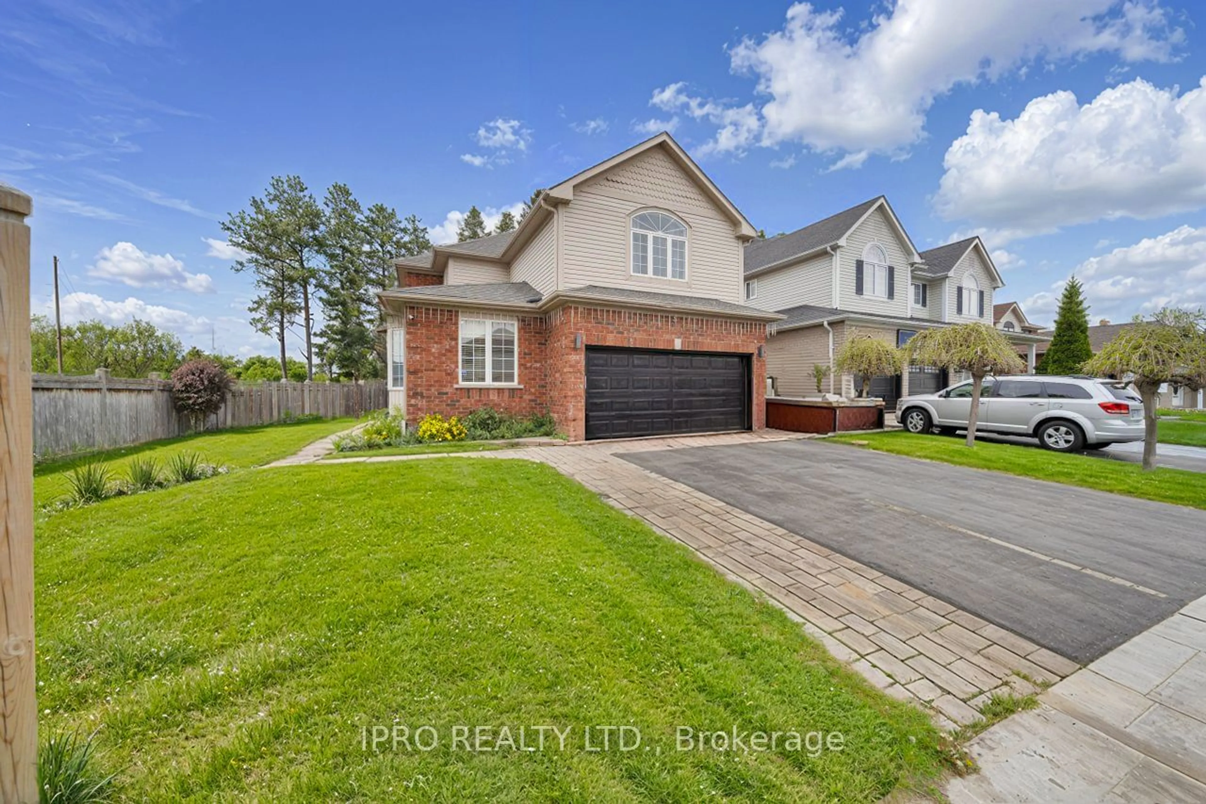Frontside or backside of a home for 2 Country Lane, Barrie Ontario L4N 0E6
