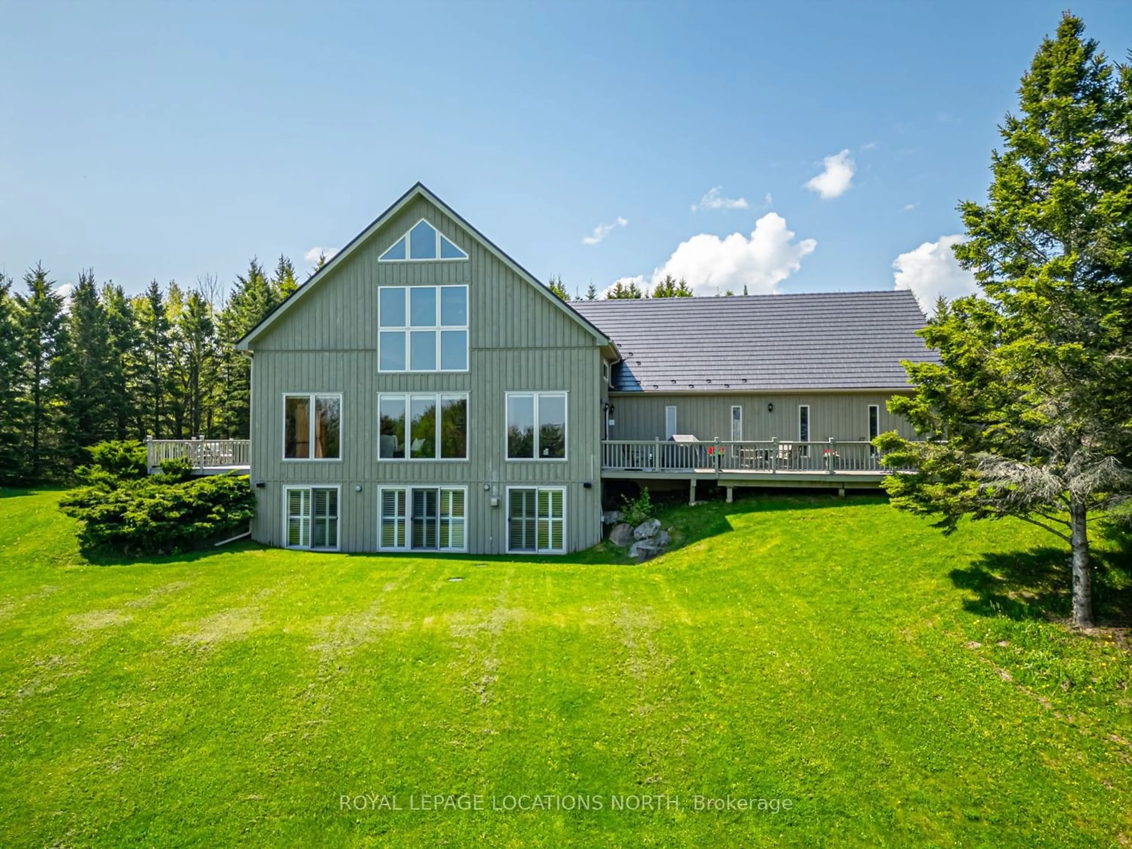 Frontside or backside of a home for 9197 County 91 Rd, Clearview Ontario L0M 1H0