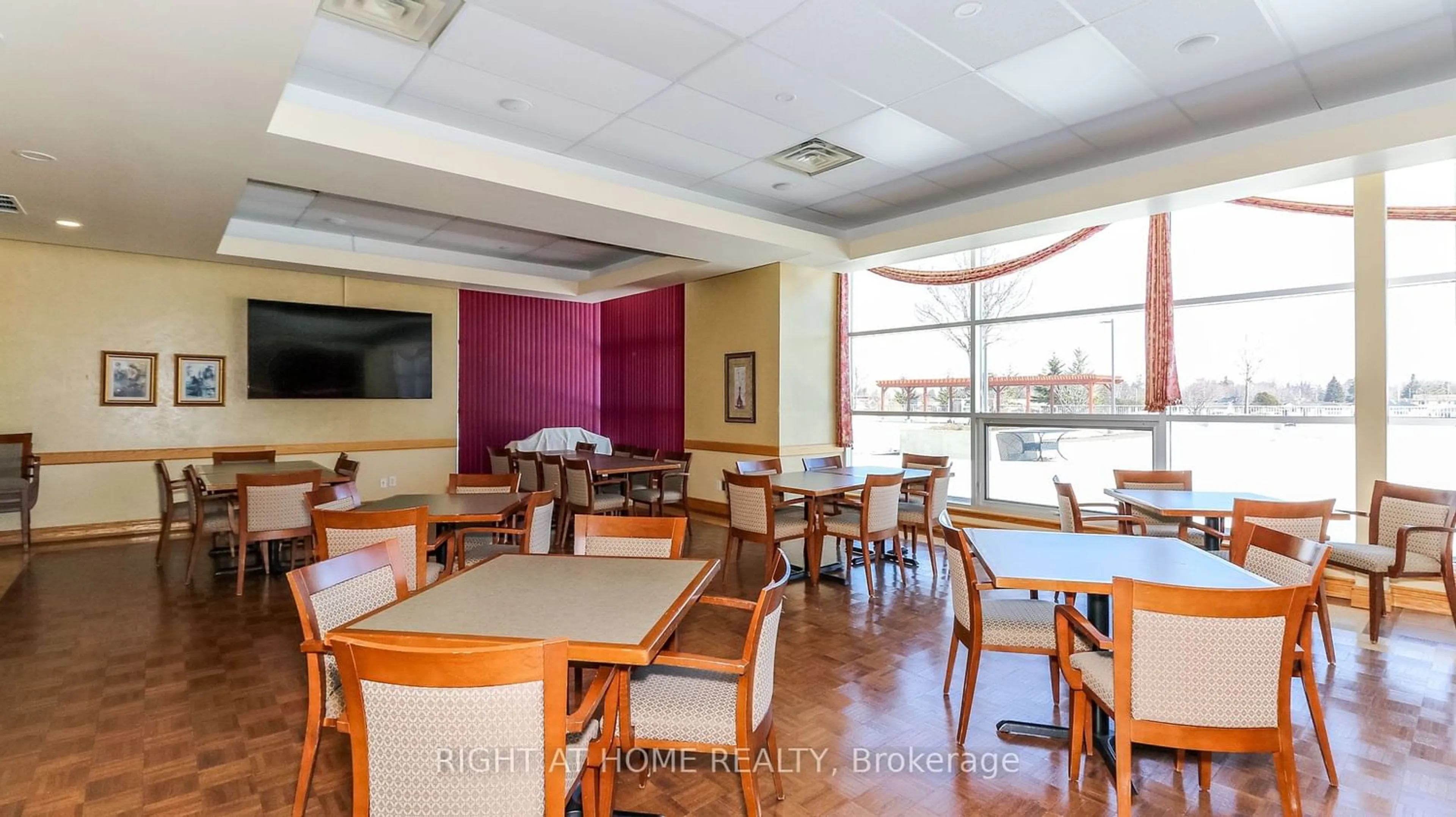 Dining room, unknown for 90 Dean Ave #417, Barrie Ontario L4N 0M3