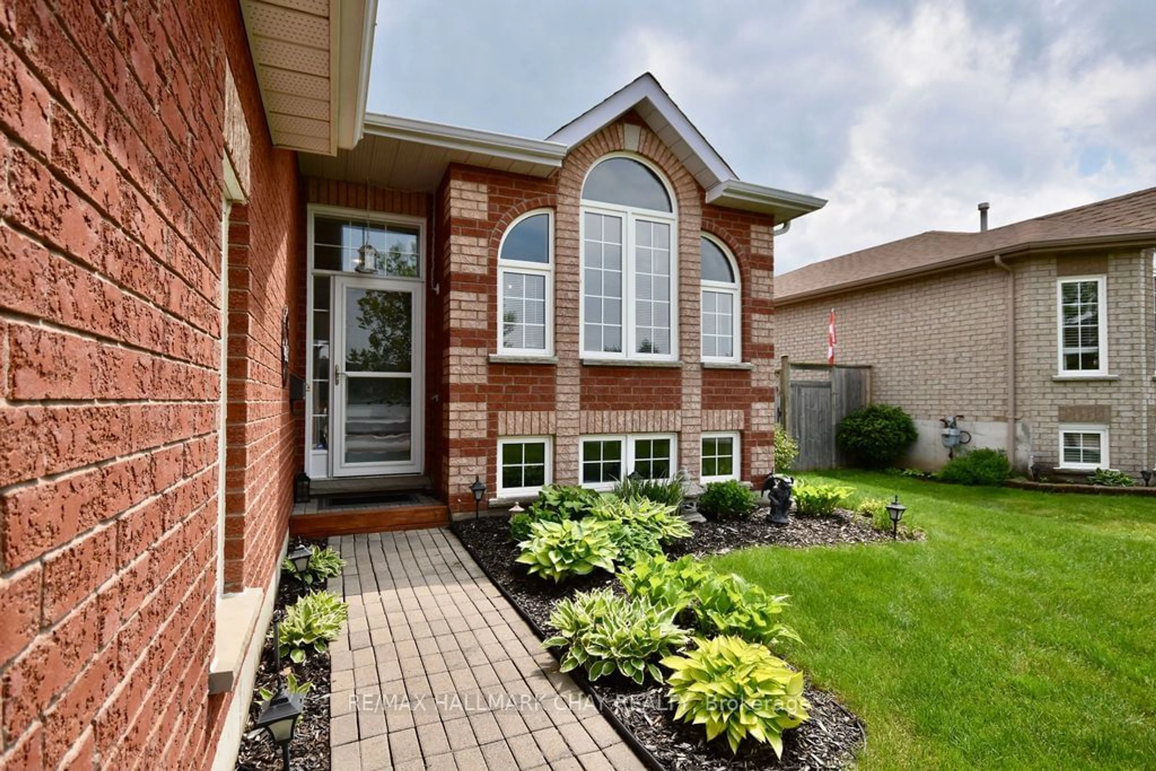 Home with brick exterior material for 181 Sproule Dr, Barrie Ontario L4N 0P8