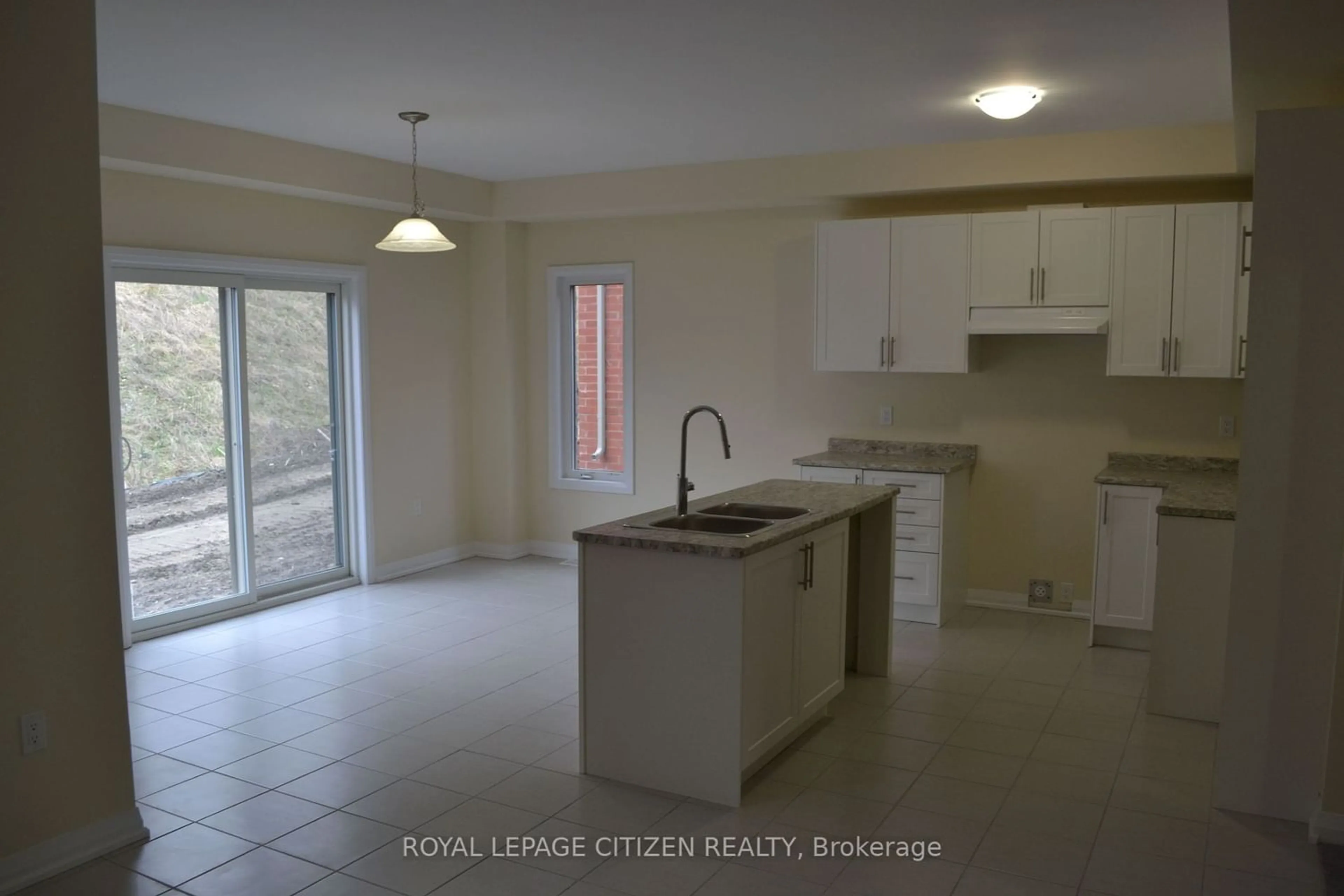 Standard kitchen for 15 Revol Rd, Penetanguishene Ontario L9M 0W8