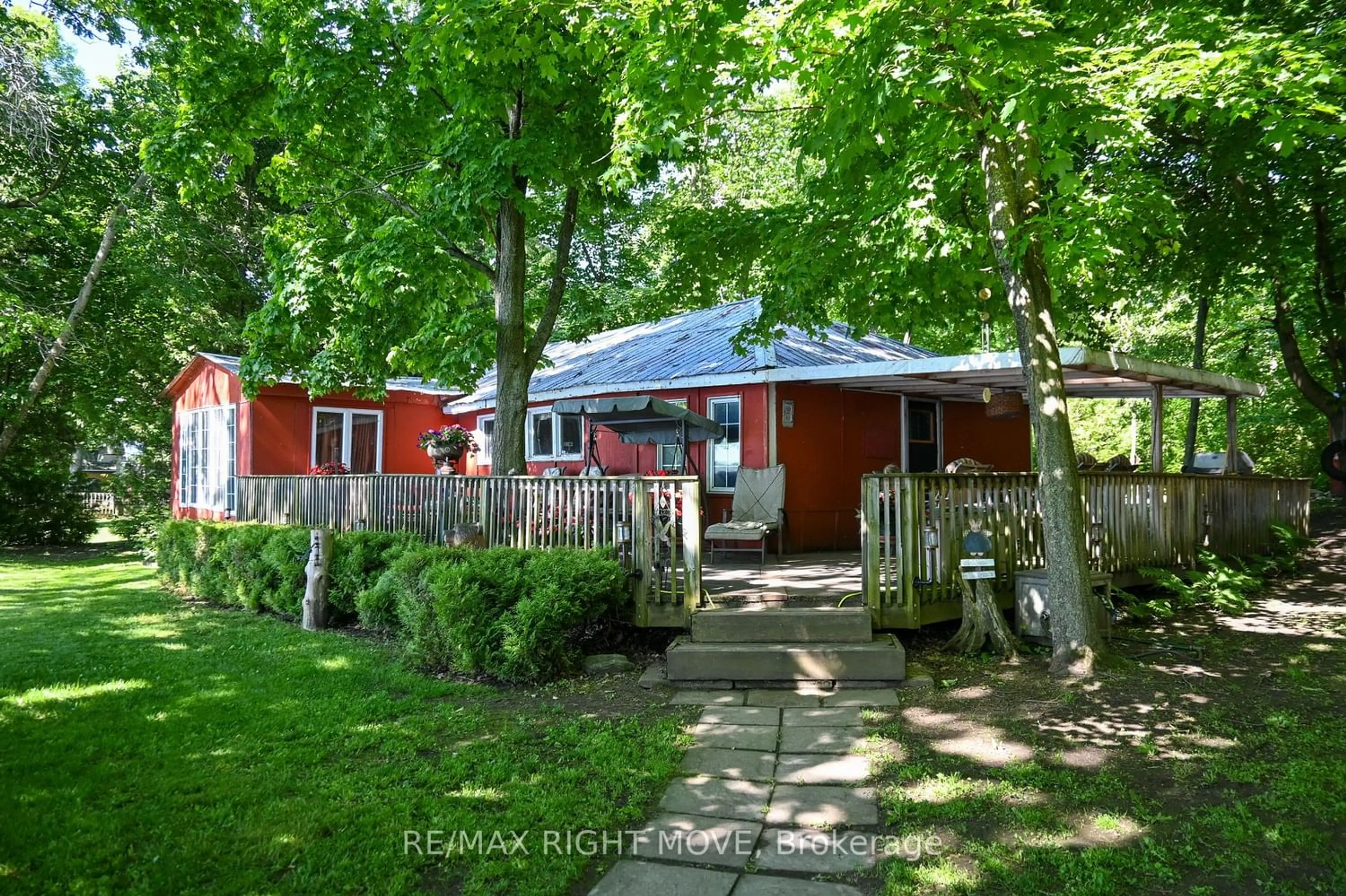 A pic from exterior of the house or condo, cottage for 1017 Heron Island, Ramara Ontario L3V 8L1