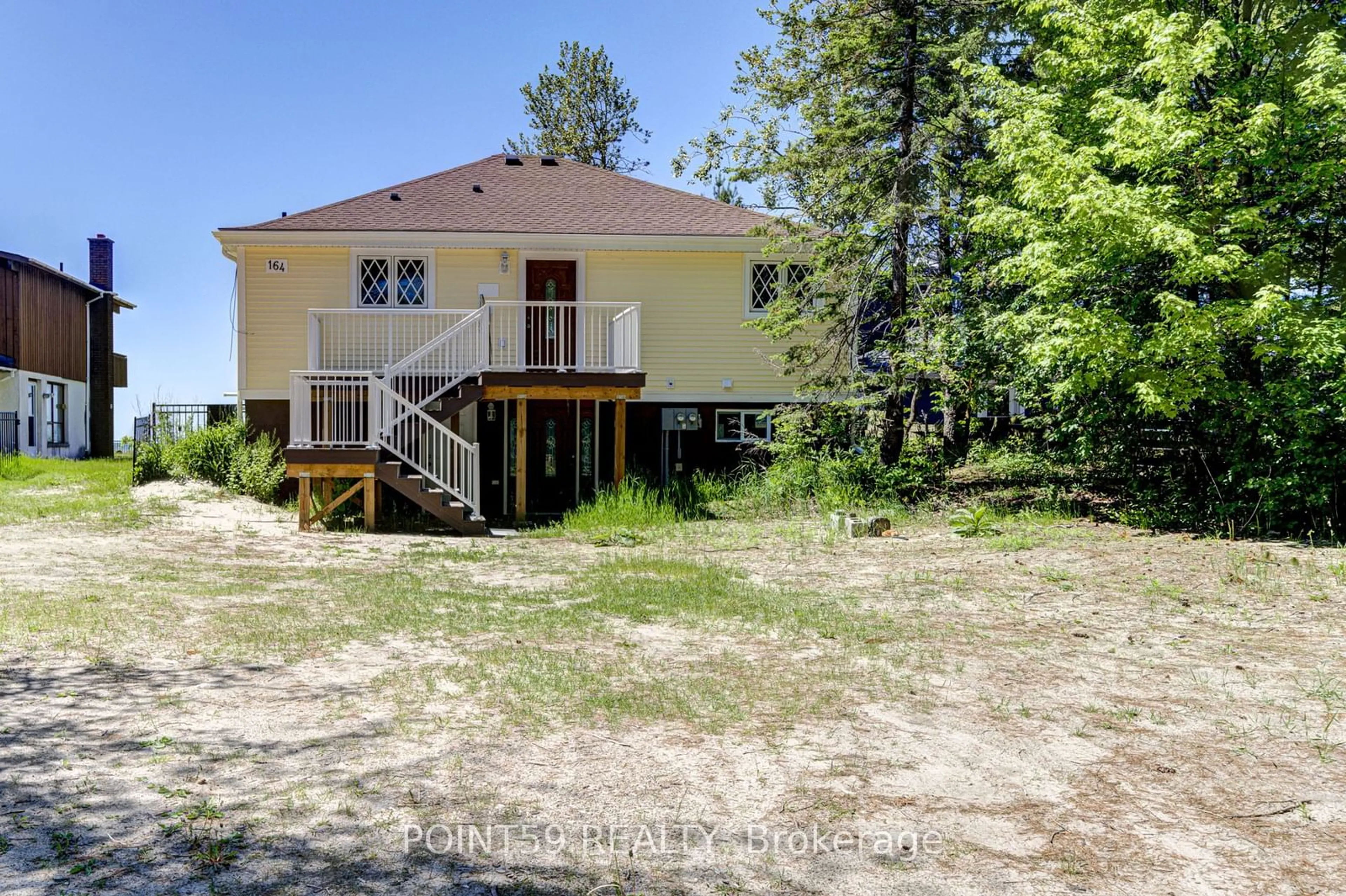 Street view for 164 Santos Lane, Wasaga Beach Ontario L9M 2Z1