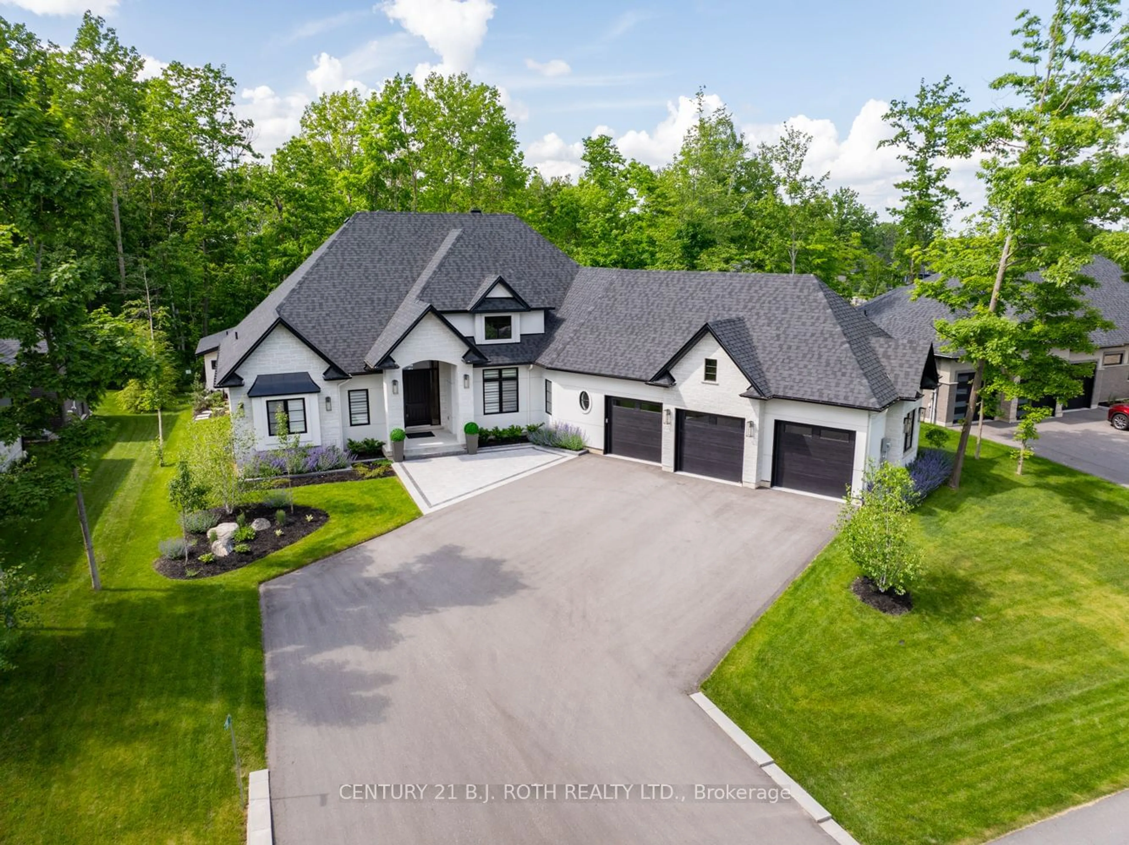 Frontside or backside of a home for 28 Byers St, Springwater Ontario L9X 2A3