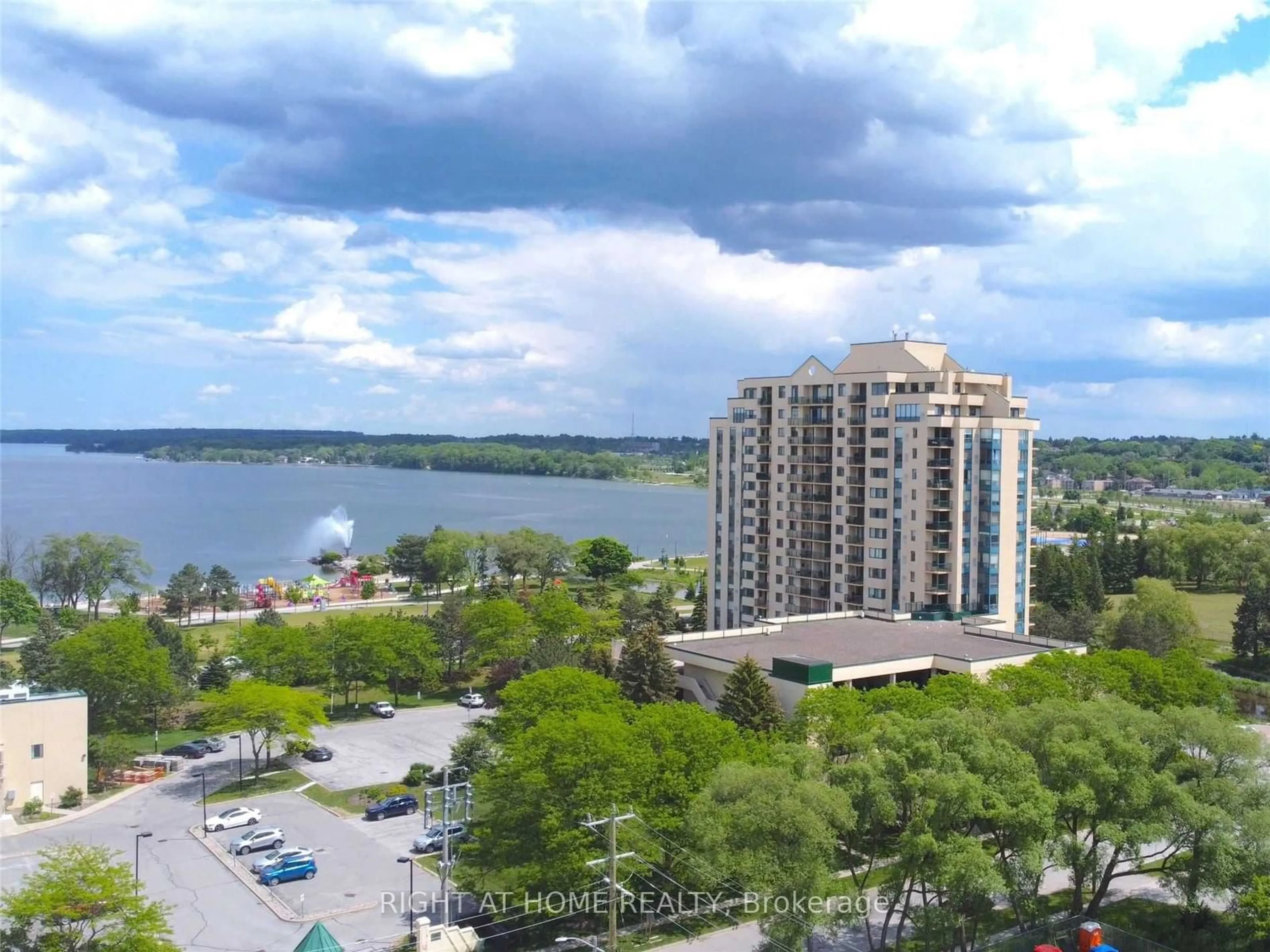 Lakeview for 75 Ellen St #101, Barrie Ontario L4N 7R6