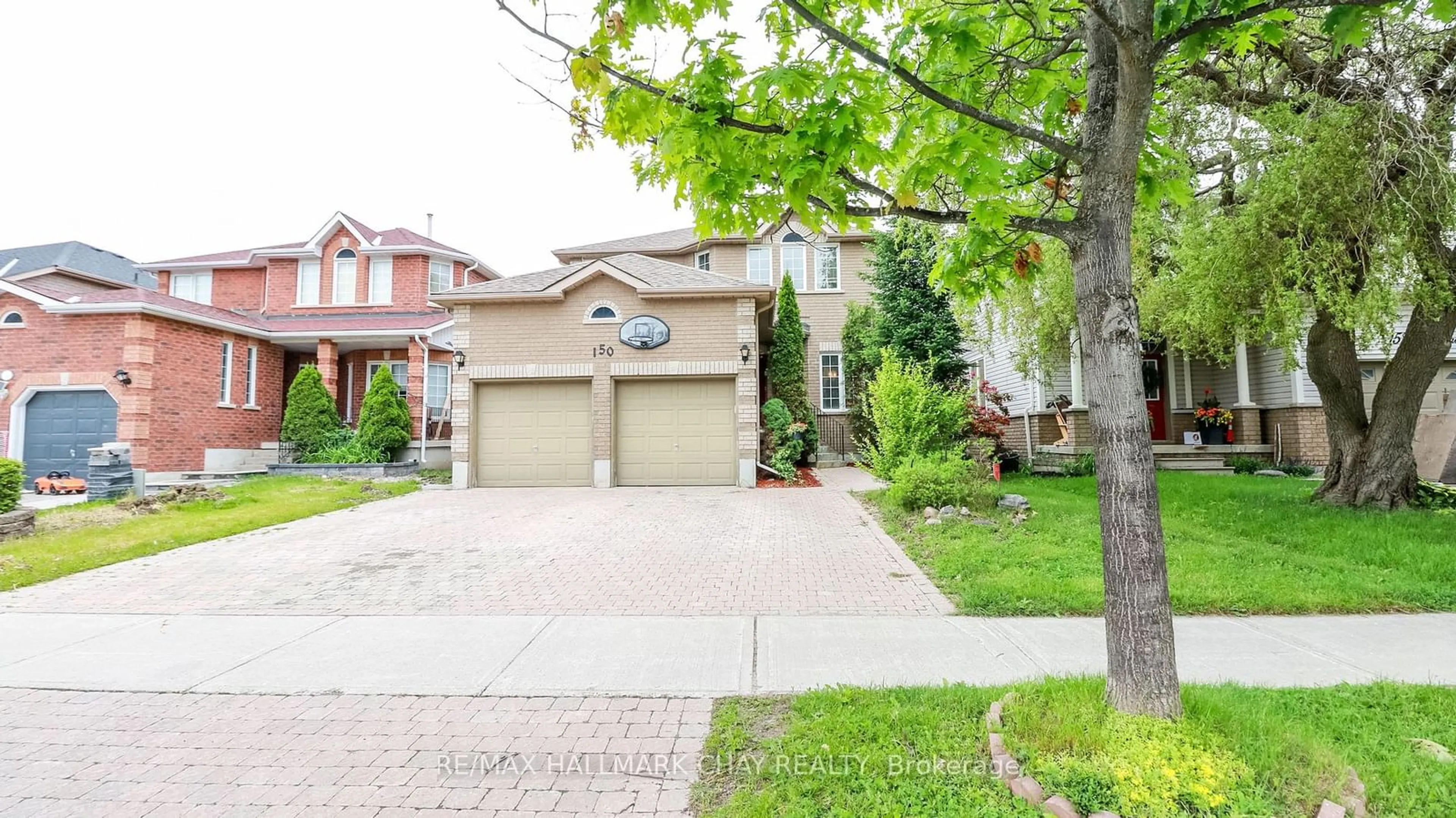 Frontside or backside of a home for 150 Birkhall Pl, Barrie Ontario L4N 0K8